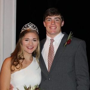 Meet your Posher, Ellie